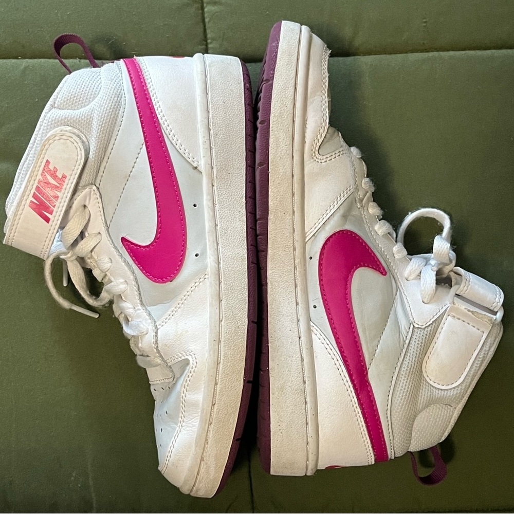 Nike Court Boroughs Y 4.5.